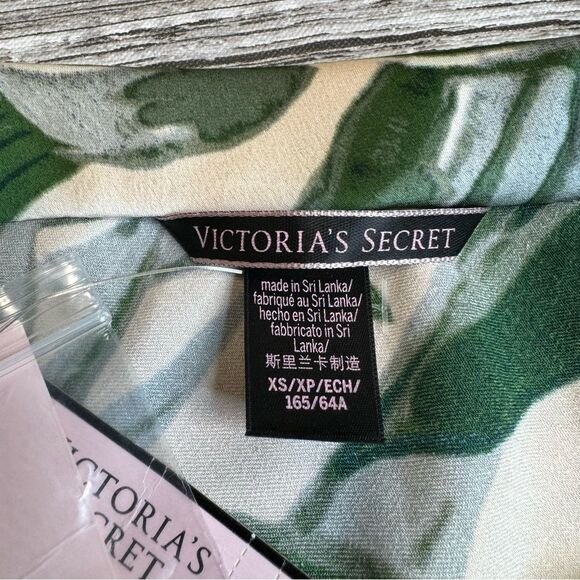 Victoria's Secret VS Women's Satin A Line Skirt Pale Pink Green XS Extra Small - Picture 9 of 13